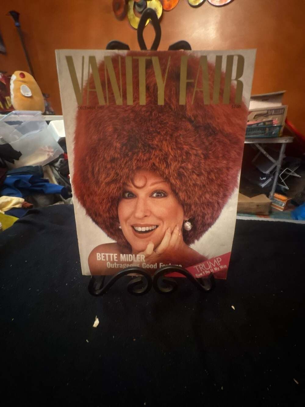 Vanity Fair Magazine December 1987 Issue featuring Bette Midler